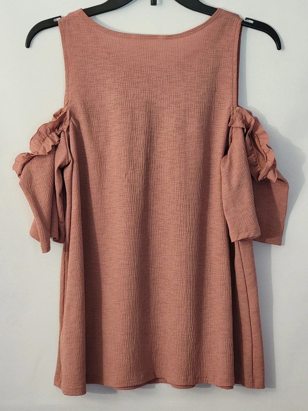 Lauren Conraf Cold-Shoulder Ruffle Top Size M